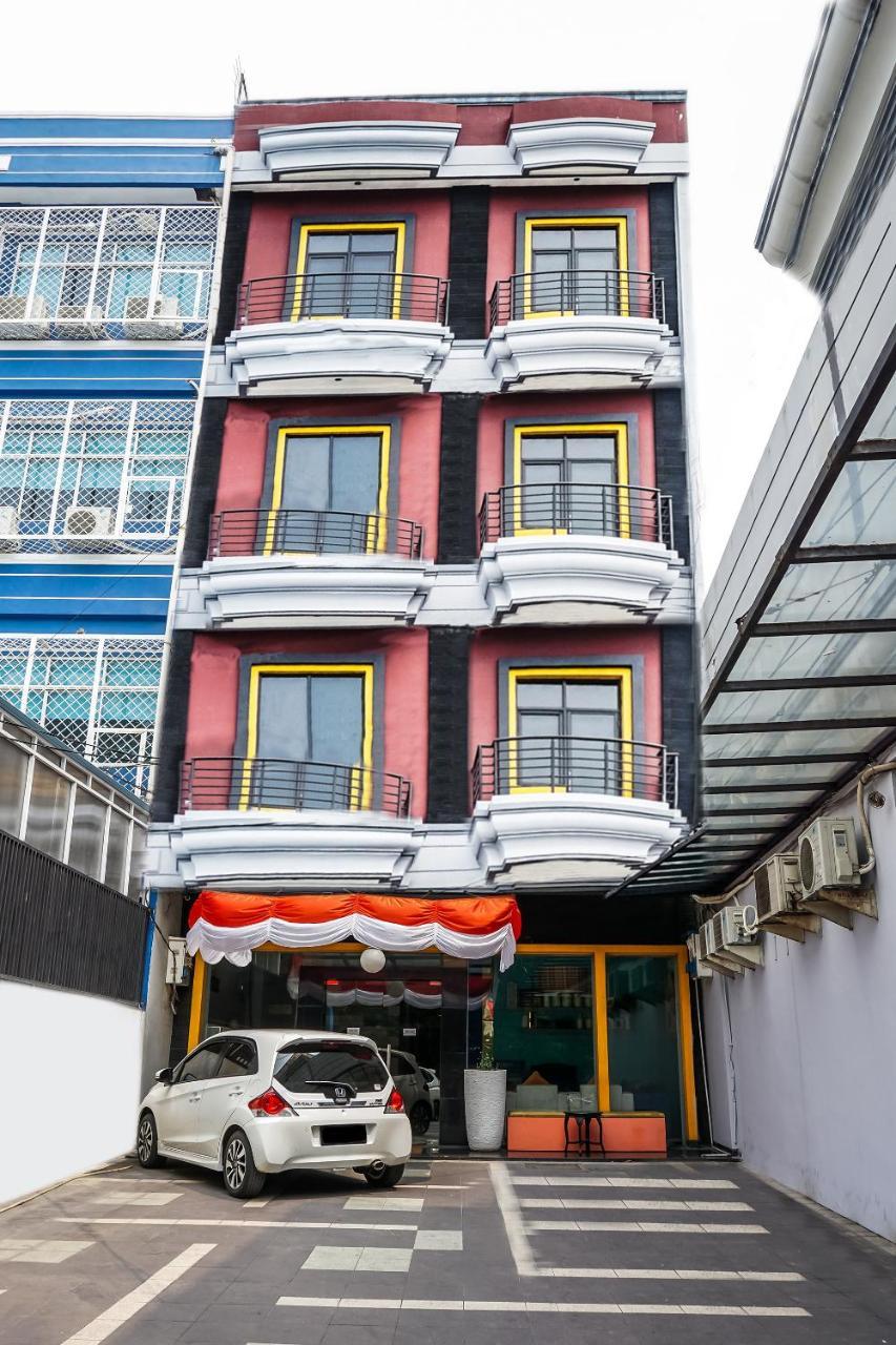 Oyo 119 Belvena Hotel Dżakarta Zewnętrze zdjęcie