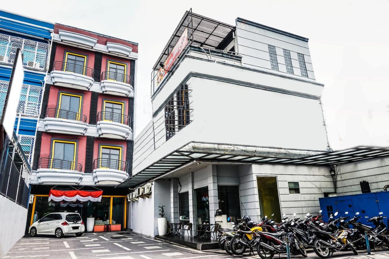 Oyo 119 Belvena Hotel Dżakarta Zewnętrze zdjęcie